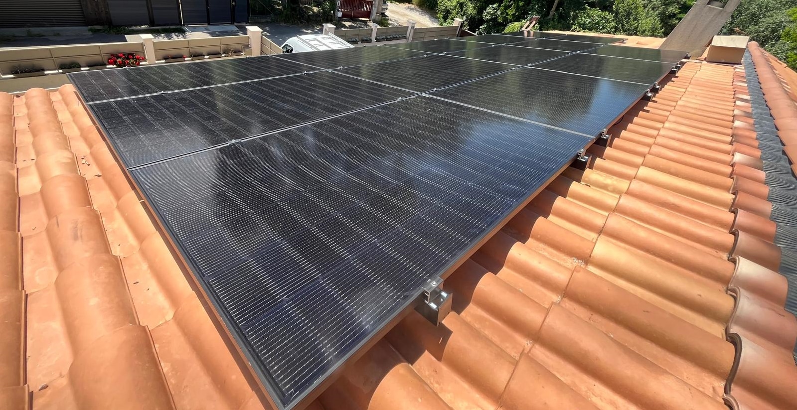 découvrez les meilleurs installateurs de panneaux photovoltaïques dans le vaucluse. profitez d'une énergie renouvelable et d'économies sur vos factures d'électricité grâce à des experts qualifiés.