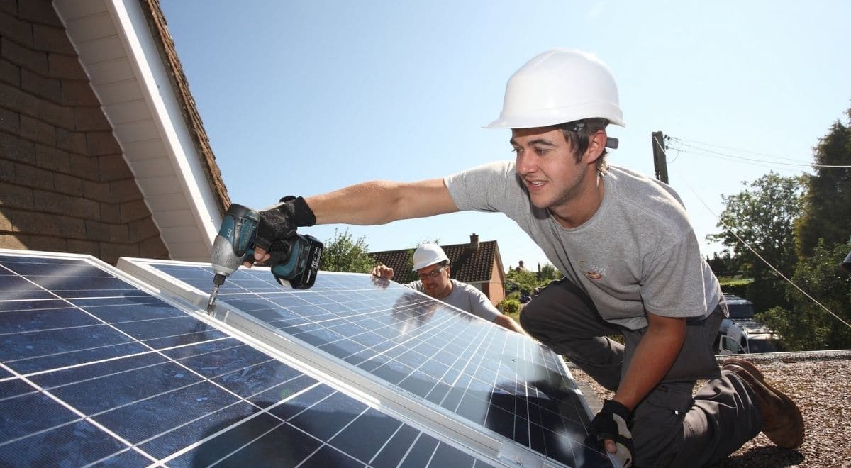découvrez les meilleurs installateurs de panneaux photovoltaïques à waterloo pour optimiser votre consommation d'énergie. profitez d'une solution écologique et économique pour votre maison avec des experts certifiés et une installation rapide.