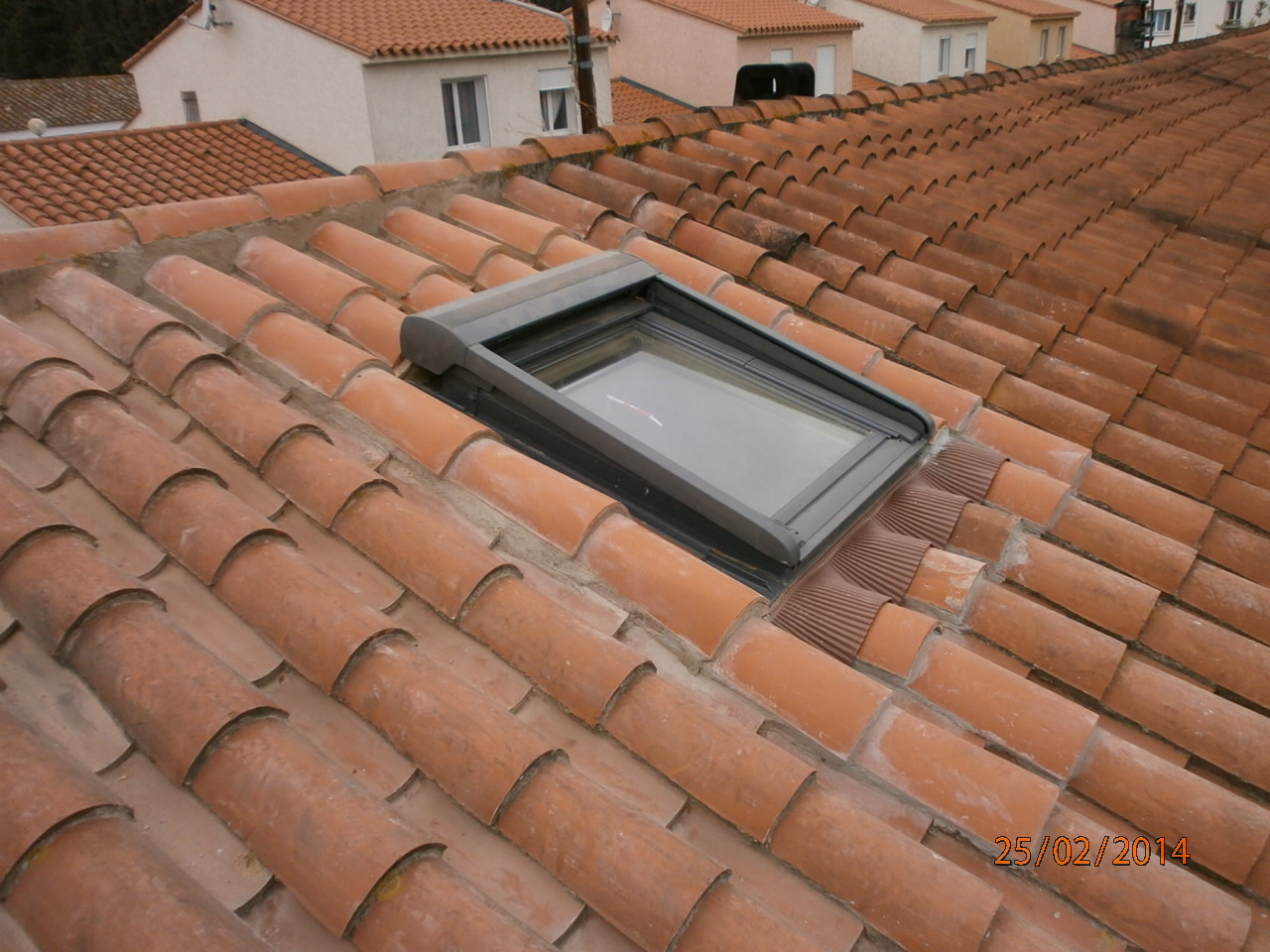 découvrez des installateurs velux professionnels pour l'installation de vos fenêtres de toit. profitez d'un service de qualité, d'un savoir-faire expert et d'une gamme de produits adaptés à vos besoins. transformez votre espace avec des solutions lumineuses et isolantes.