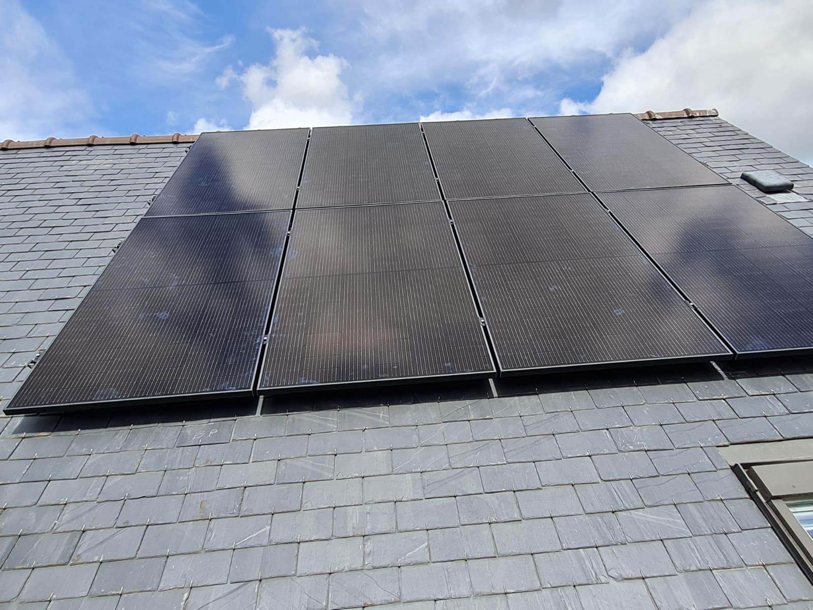 découvrez notre service d'installation de systèmes solaires de 3 kwc, idéal pour réduire vos factures d'énergie tout en respectant l'environnement. profitez d'une solution efficace et durable adaptée à vos besoins énergétiques.