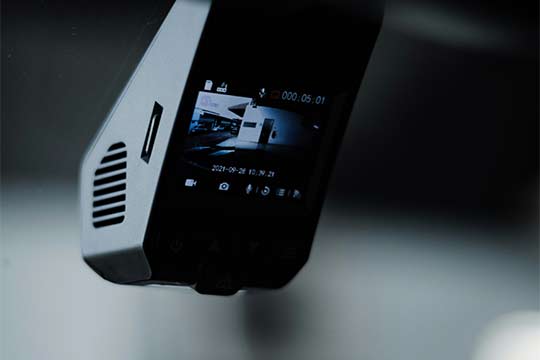 découvrez notre guide complet sur l'installation de dashcam en france. apprenez comment choisir le meilleur appareil, les étapes d'installation et les conseils pratiques pour sécuriser vos trajets. restez protégé sur la route !