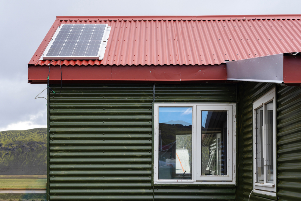 découvrez notre kit solaire pour chalet, une solution écologique et économique pour alimenter votre espace de vie en pleine nature. profitez d'une autonomie énergétique optimale tout en préservant l'environnement grâce à nos panneaux solaires performants et faciles à installer.