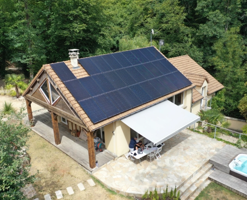 découvrez kwc photovoltaïque, votre solution économique et écologique pour profiter de l'énergie solaire. réduisez vos factures d'électricité tout en contribuant à la protection de l'environnement grâce à notre expertise en installations photovoltaïques.