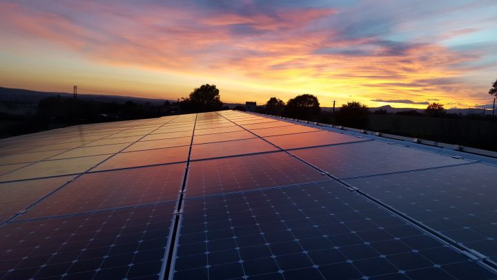 découvrez les meilleurs installateurs de panneaux photovoltaïques à montpellier pour rendre votre énergie solaire accessible et efficace. profitez de solutions sur mesure et d'un service de qualité pour une transition énergétique réussie.