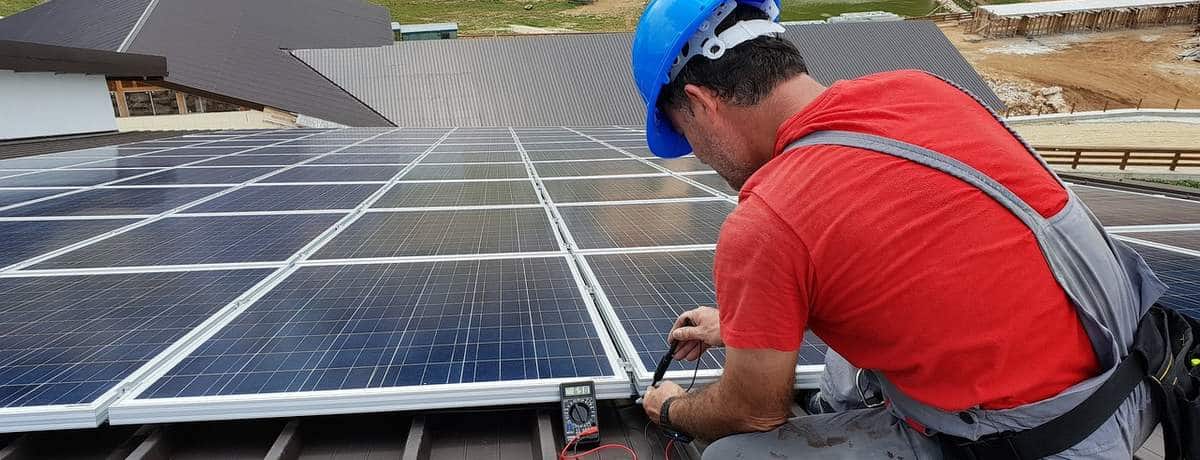 découvrez les meilleurs installateurs photovoltaïques en france pour transformer votre énergie solaire en économies durables. comparez les qualifications, les avis clients et les prix pour choisir le professionnel idéal pour votre projet d'installation solaire.