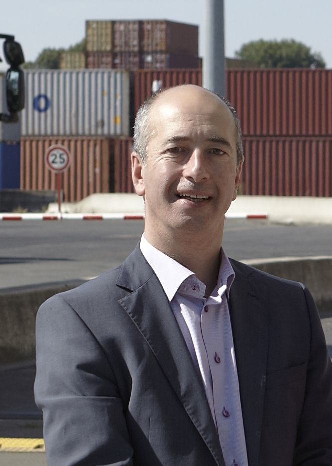 découvrez oscaro, votre spécialiste de pièces de rechange auto en ligne. profitez d'un large choix de pièces de qualité à petits prix, conseils d'experts et livraison rapide pour entretenir votre véhicule en toute sérénité.