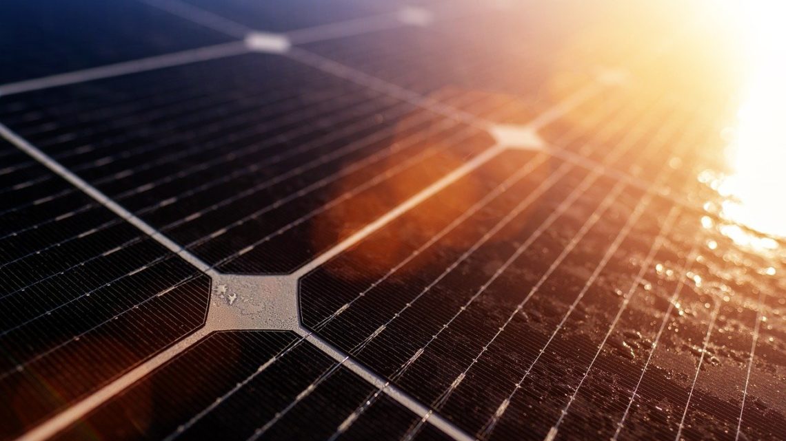 découvrez les avantages des panneaux solaires pour une énergie renouvelable et économique. optez pour une solution écologique tout en réduisant vos factures d'électricité grâce à l'énergie solaire.
