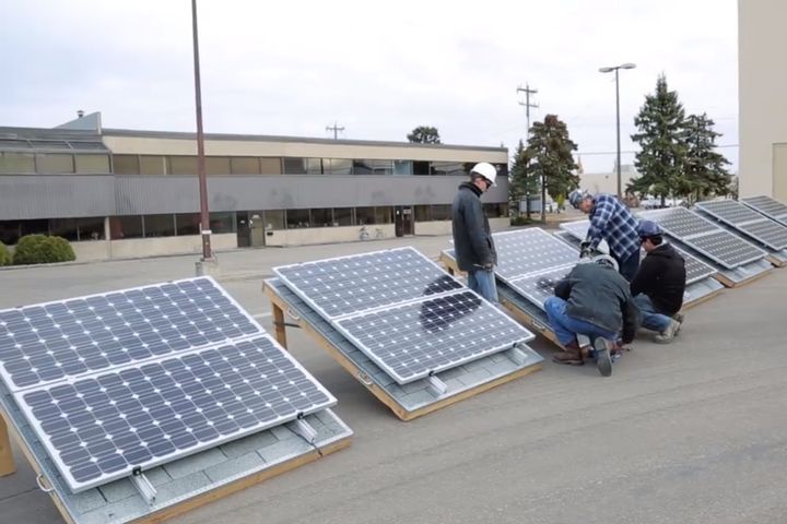découvrez nos panneaux solaires de haute qualité, idéaux pour capter l'énergie solaire dans les sables. profitez d'une solution écologique et durable pour alimenter votre maison tout en réduisant votre empreinte carbone.