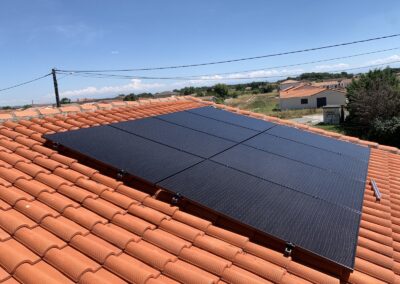 découvrez les panneaux photovoltaïques à saint-gaudens pour une énergie renouvelable et économique. informez-vous sur nos solutions adaptées à vos besoins, et transformez votre toit en source d'énergie durable.