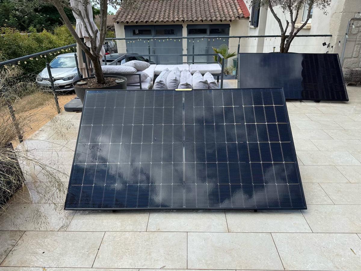 découvrez les panneaux photovoltaïques beem, une solution innovante et écologique pour produire votre propre énergie. profitez d'une technologie de pointe, d'une performance optimale et d'une réduction de votre empreinte carbone, tout en réalisant des économies sur vos factures d'électricité.