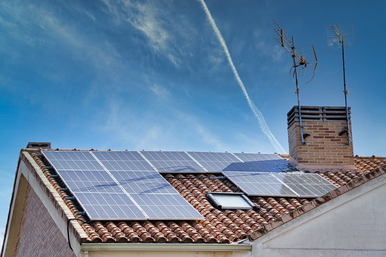 découvrez comment les panneaux photovoltaïques contribuent à la lutte contre le changement climatique. explorez les avantages environnementaux, les technologies innovantes et l'impact positif de l'énergie solaire sur notre planète.