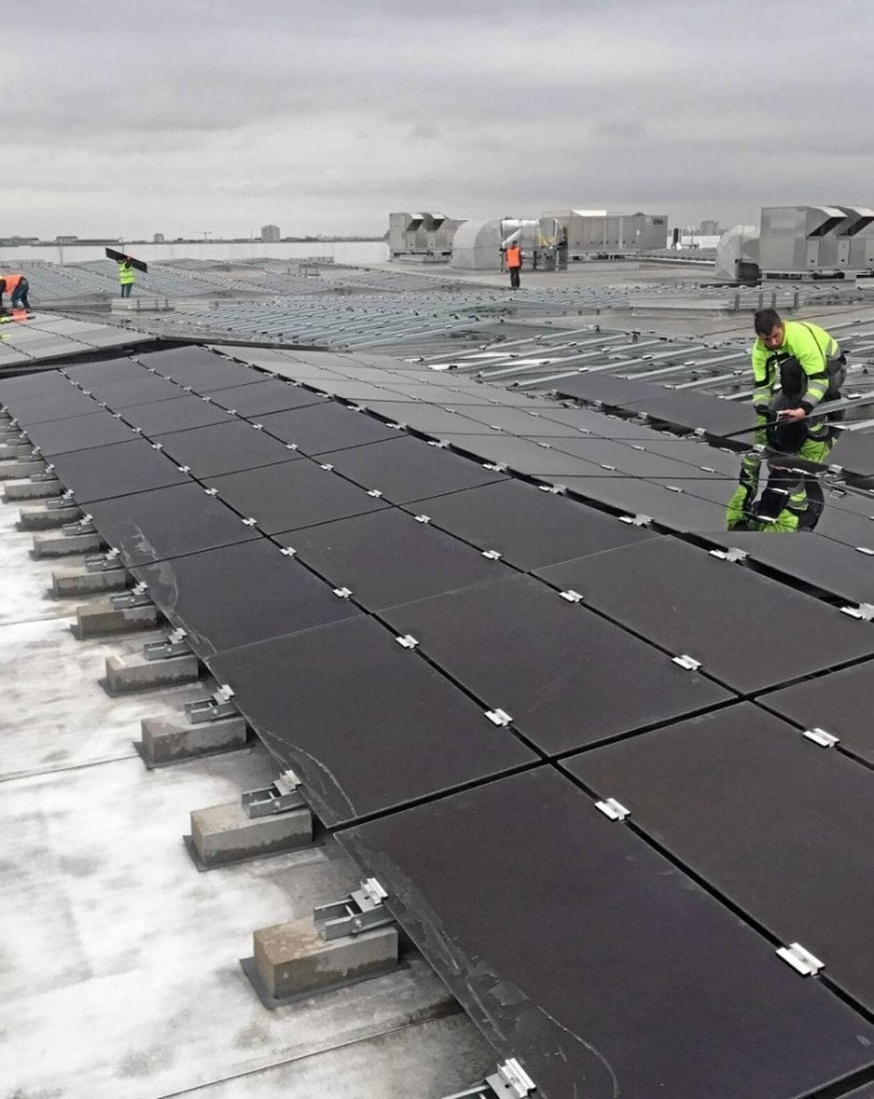 découvrez les panneaux photovoltaïques ikea, une solution durable pour produire votre propre électricité. profitez de l'énergie solaire tout en réduisant votre empreinte carbone grâce à ces produits innovants et accessibles.