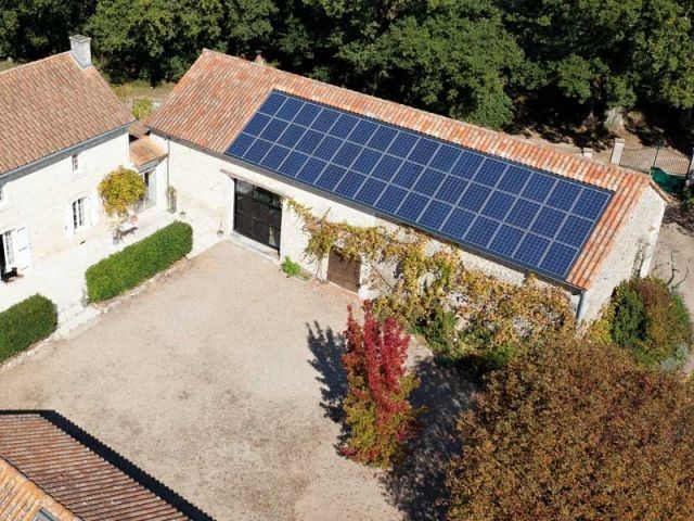 découvrez les avantages des panneaux solaires de 9 kwc : une solution rentable et durable pour réduire vos factures d'électricité tout en préservant l'environnement. investissez dans l'énergie solaire et profitez d'un meilleur rendement.