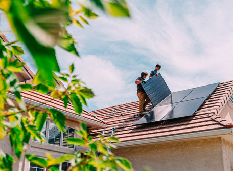 découvrez les avantages des panneaux solaires pour réduire votre facture d'électricité et contribuer à la protection de l'environnement. informez-vous sur les différentes technologies, l'installation et les aides financières disponibles pour passer à l'énergie solaire.