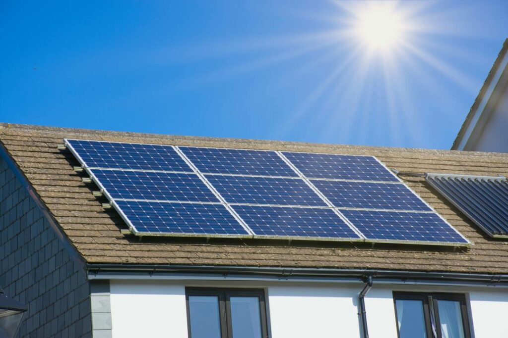 découvrez comment les panneaux solaires peuvent transformer l'électricité de votre maison, réduire votre facture d'énergie et contribuer à un avenir durable. optimisez votre consommation grâce à l'énergie solaire, une solution avantageuse et écologique.