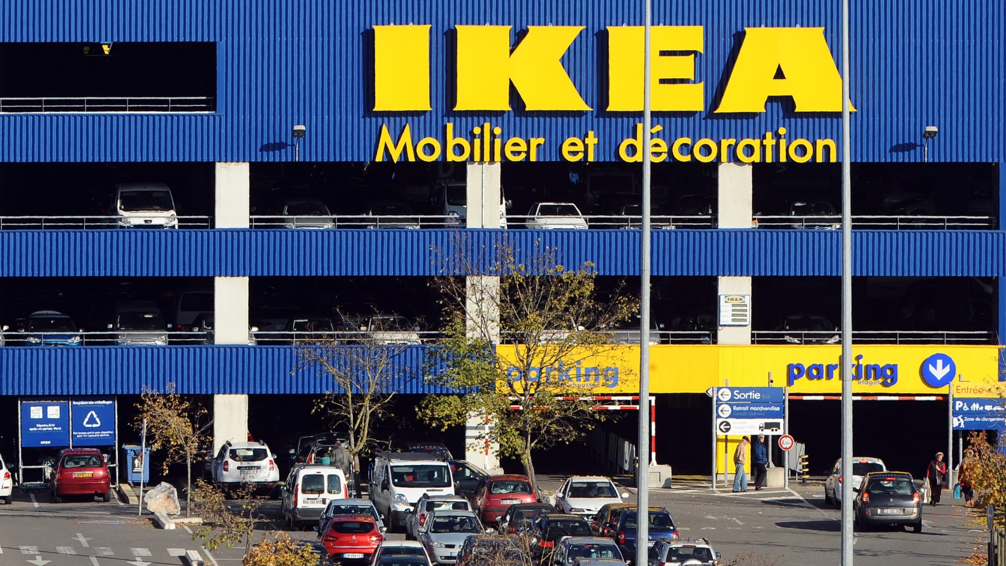 découvrez les panneaux solaires ikea, une solution écologique et économique pour produire votre propre énergie. optimisez votre consommation d'électricité tout en respectant l'environnement grâce à des produits de qualité et accessibles.