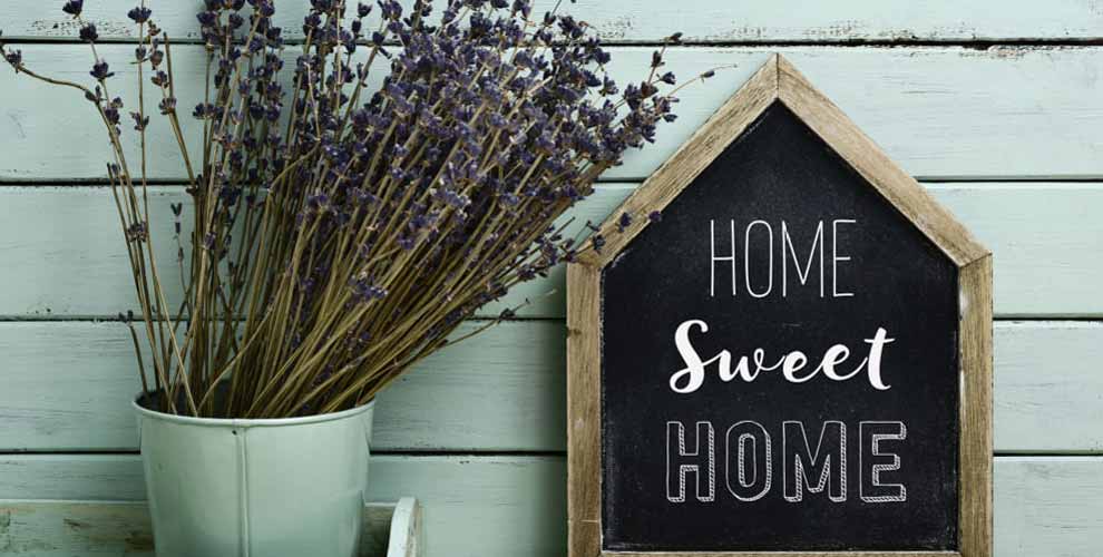 organisez une pendaison de crémaillère inoubliable avec nos idées déco, recettes savoureuses et conseils pratiques pour fêter votre nouvel chez-vous en toute convivialité.