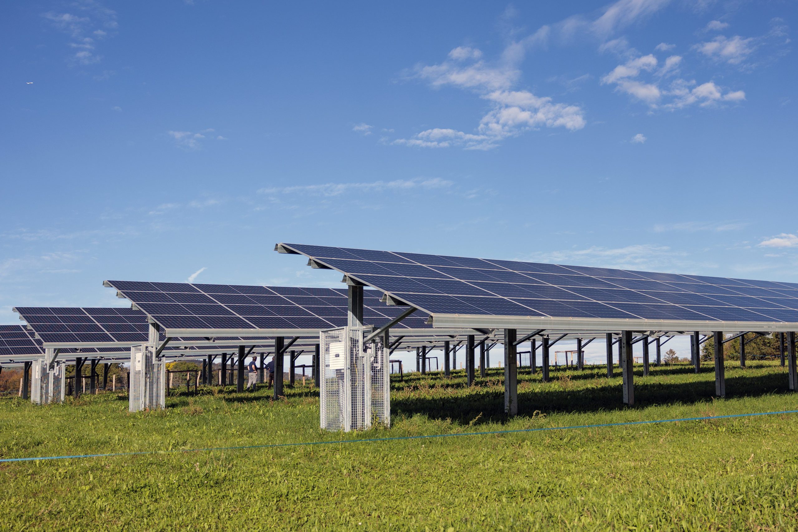 découvrez les meilleures solutions photovoltaïques en haute-savoie pour optimiser votre énergie renouvelable. profitez d'installations performantes et d'un accompagnement professionnel pour réduire votre facture d'électricité tout en respectant l'environnement.