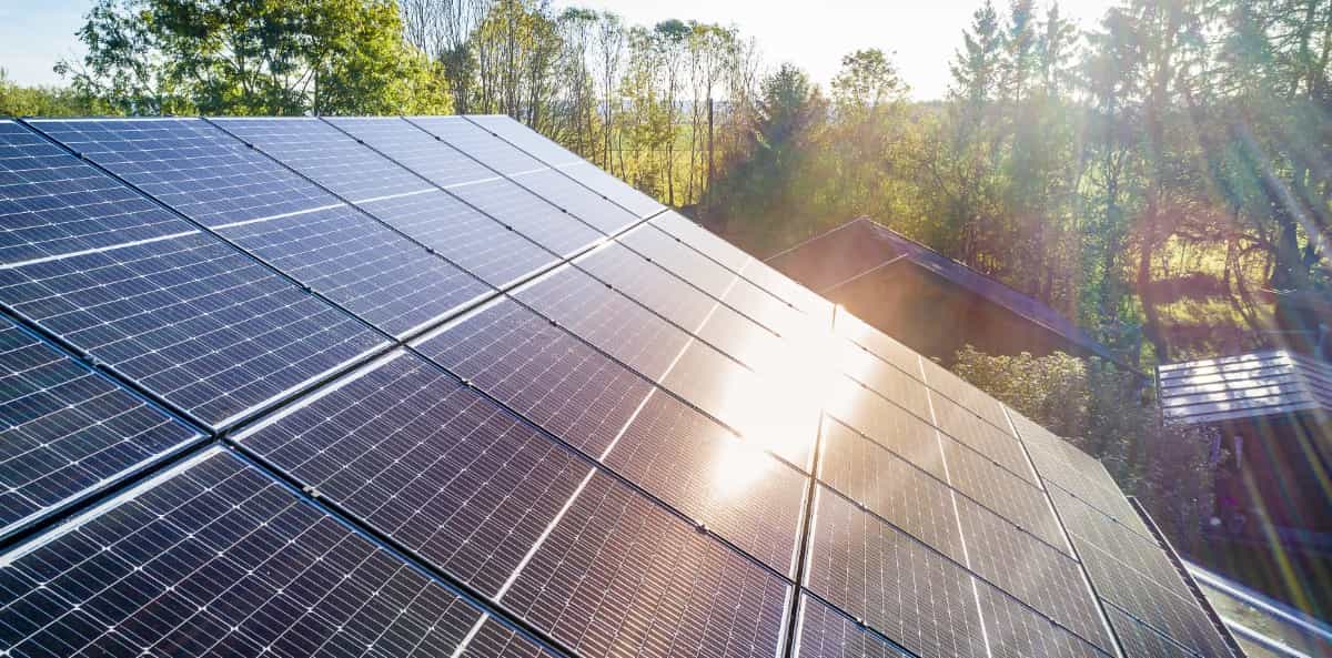 découvrez les solutions photovoltaïques en nouvelle-aquitaine : profitez d'une énergie renouvelable, réduisez vos factures d'électricité et contribuez à la protection de l'environnement grâce à nos installations solaires adaptées à vos besoins.