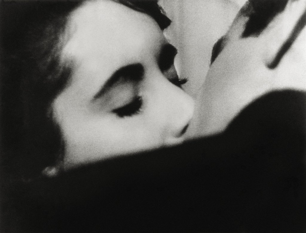 découvrez l'émission 'place au soleil', un rendez-vous incontournable pour les passionnés d'immobilier et d'évasion. suivez nos experts qui vous guideront à travers les plus belles destinations ensoleillées, tout en dénichant des biens d'exception à acheter ou à louer. éveillez vos sens et laissez-vous inspirer par des conseils pratiques et des offres uniques.