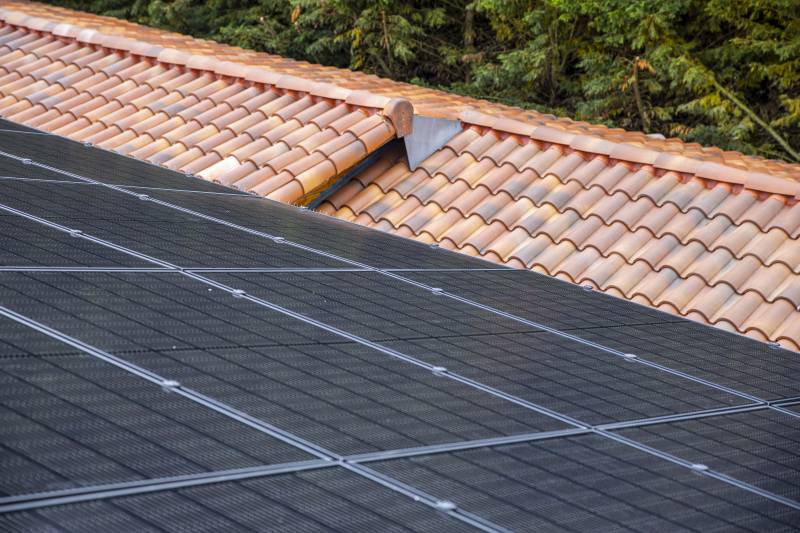 découvrez les prix des panneaux solaires au mètre carré et optimisez votre investissement en énergie renouvelable. comparez les offres et trouvez des solutions adaptées à vos besoins pour une transition énergétique réussie.