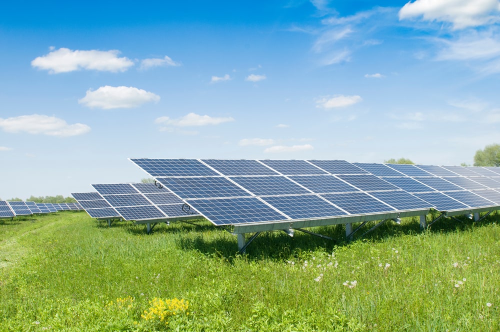 découvrez les avantages de l'énergie solaire pour un avenir durable. explorez comment cette source d'énergie renouvelable contribue à réduire votre empreinte carbone et à réaliser des économies sur vos factures d'électricité. informez-vous sur les dernières innovations et les solutions adaptées à votre environnement.
