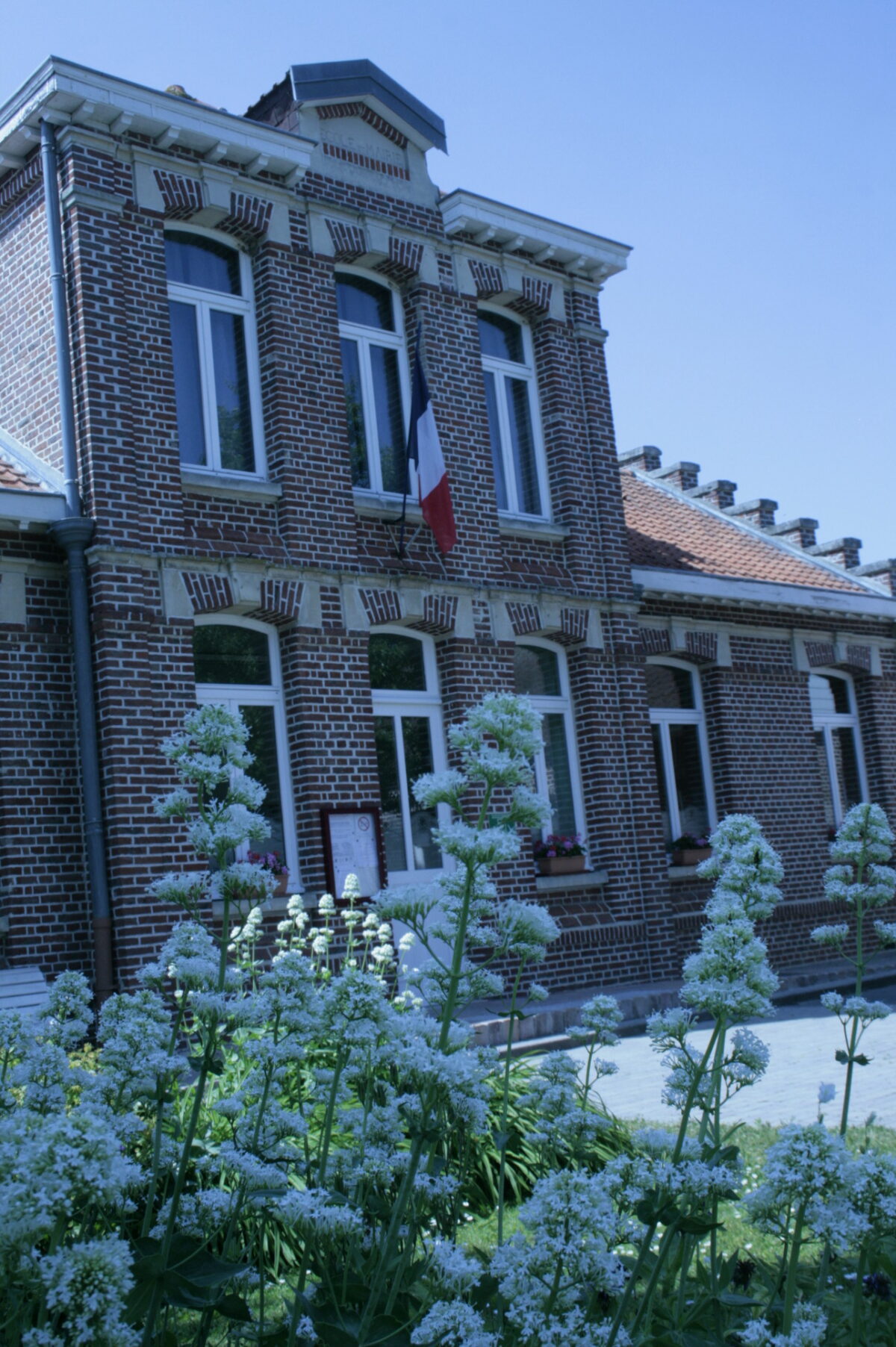 découvrez le pv 2025, un bilan complet et approfondi des enjeux économiques, politiques et sociaux de l'année 2025. cette analyse vous permettra de mieux comprendre les tendances émergentes et les défis à venir.