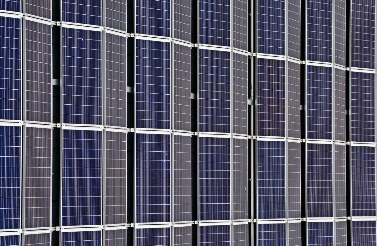 découvrez notre offre de systèmes photovoltaïques de 500 kwc, idéaux pour maximiser votre production d'énergie solaire. bénéficiez d'une solution durable et performante pour réduire vos factures d'électricité et contribuer à la transition énergétique.