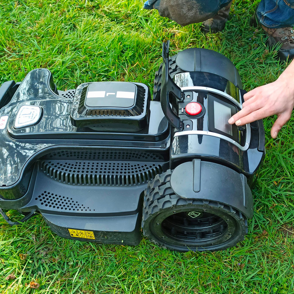découvrez le robot tondeuse, un allié innovant pour votre jardin ! avec sa technologie de pointe, il tond votre gazon de manière autonome et efficace, vous permettant de profiter de votre espace extérieur sans effort. idéal pour un entretien régulier et un résultat professionnel, le robot tondeuse transforme votre expérience de jardinage.