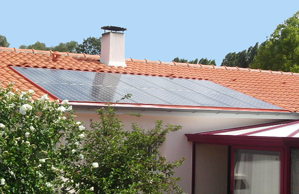 découvrez notre simulateur d'autoconsommation, un outil pratique pour estimer votre production d'énergie solaire et optimiser votre consommation. faites le choix d'une énergie durable et économisez sur vos factures tout en contribuant à la transition énergétique.