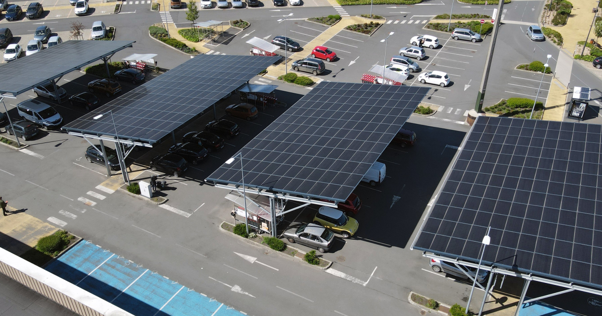 découvrez solewa, la marque incontournable pour les passionnés d'aventure en plein air. explorez notre gamme d'équipement et d'accessoires de qualité conçus pour vous accompagner dans toutes vos excursions. que ce soit pour la randonnée, l'escalade ou le camping, solewa allie performance, innovation et confort. préparez-vous à vivre des expériences inoubliables en pleine nature avec solewa.