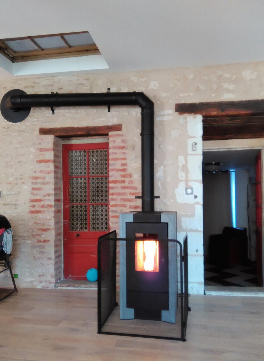 découvrez notre support dédié aux installateurs rika, offrant des ressources essentielles, des guides pratiques et une assistance technique pour assurer une installation optimale de vos appareils de chauffage rika.