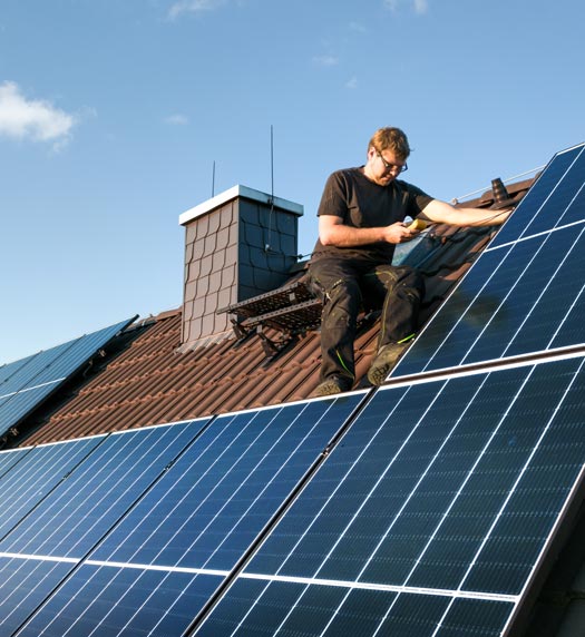 découvrez comment la transition énergétique en nouvelle-aquitaine s'accélère grâce aux installateurs photovoltaïques. informez-vous sur les initiatives locales, les avantages des panneaux solaires et les professionnels qui vous accompagnent dans votre projet d'énergie renouvelable.