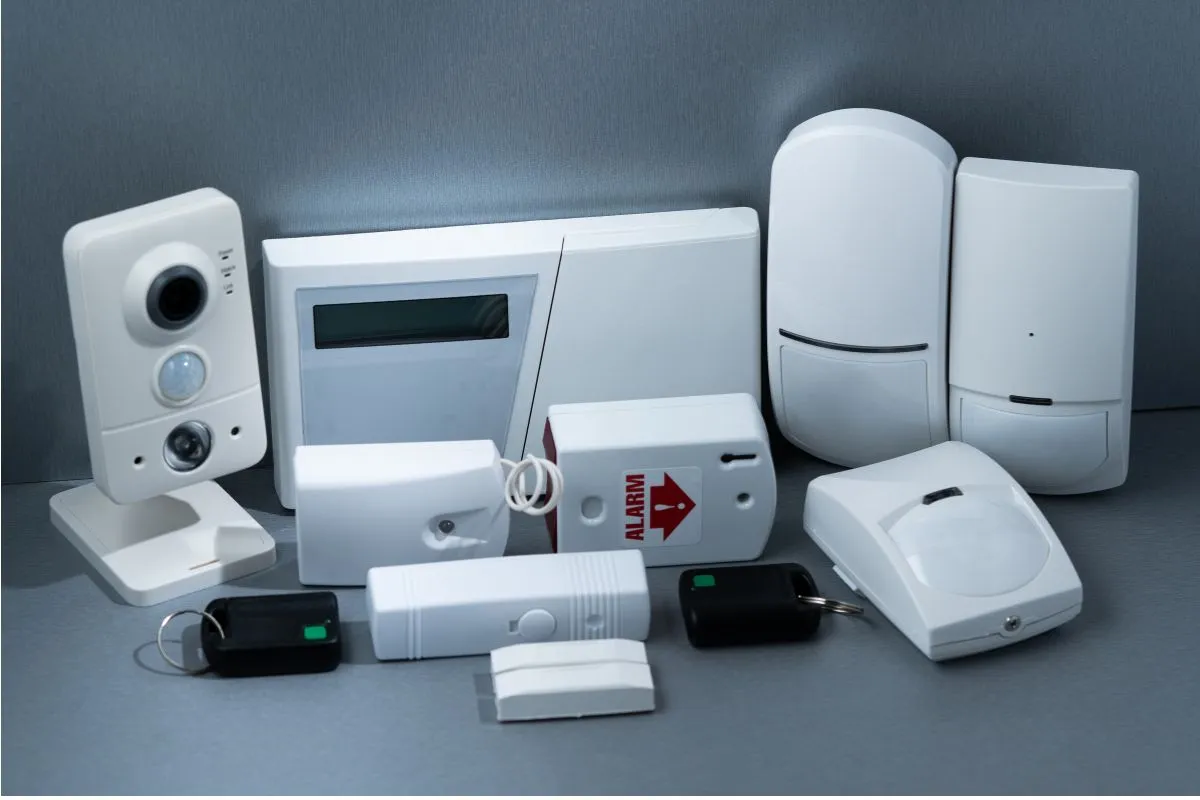protégez votre foyer avec notre système d'alarme maison innovant. découvrez des solutions de sécurité performantes pour assurer la tranquillité d'esprit de votre famille et prévenir les intrusions.