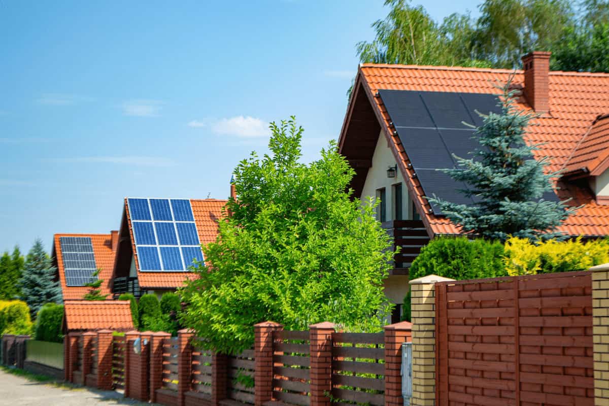 découvrez notre analyse approfondie sur les systèmes aéro photovoltaïques. lisez les retours d'expérience, avantages et inconvénients de ces technologies innovantes pour optimiser votre production d'énergie renouvelable.