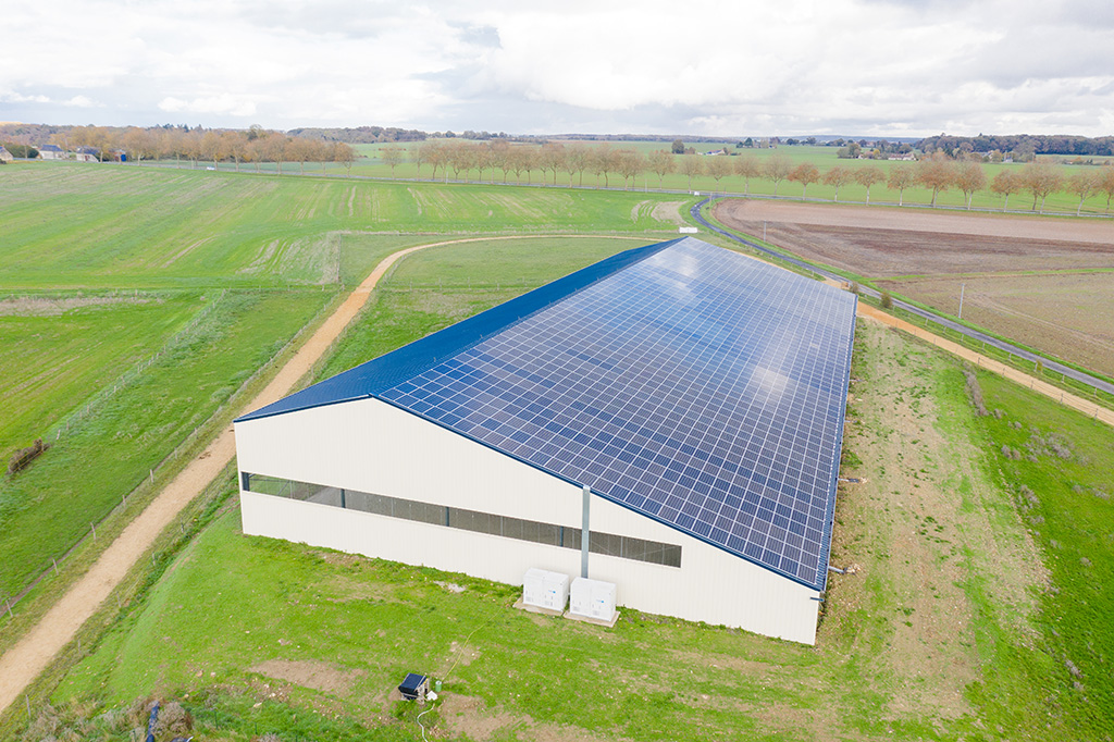 découvrez l'innovation des bâtiments photovoltaïques, une solution durable qui combine architecture moderne et production d'énergie solaire. maximisez l'efficacité énergétique de vos bâtiments tout en contribuant à la protection de l'environnement.