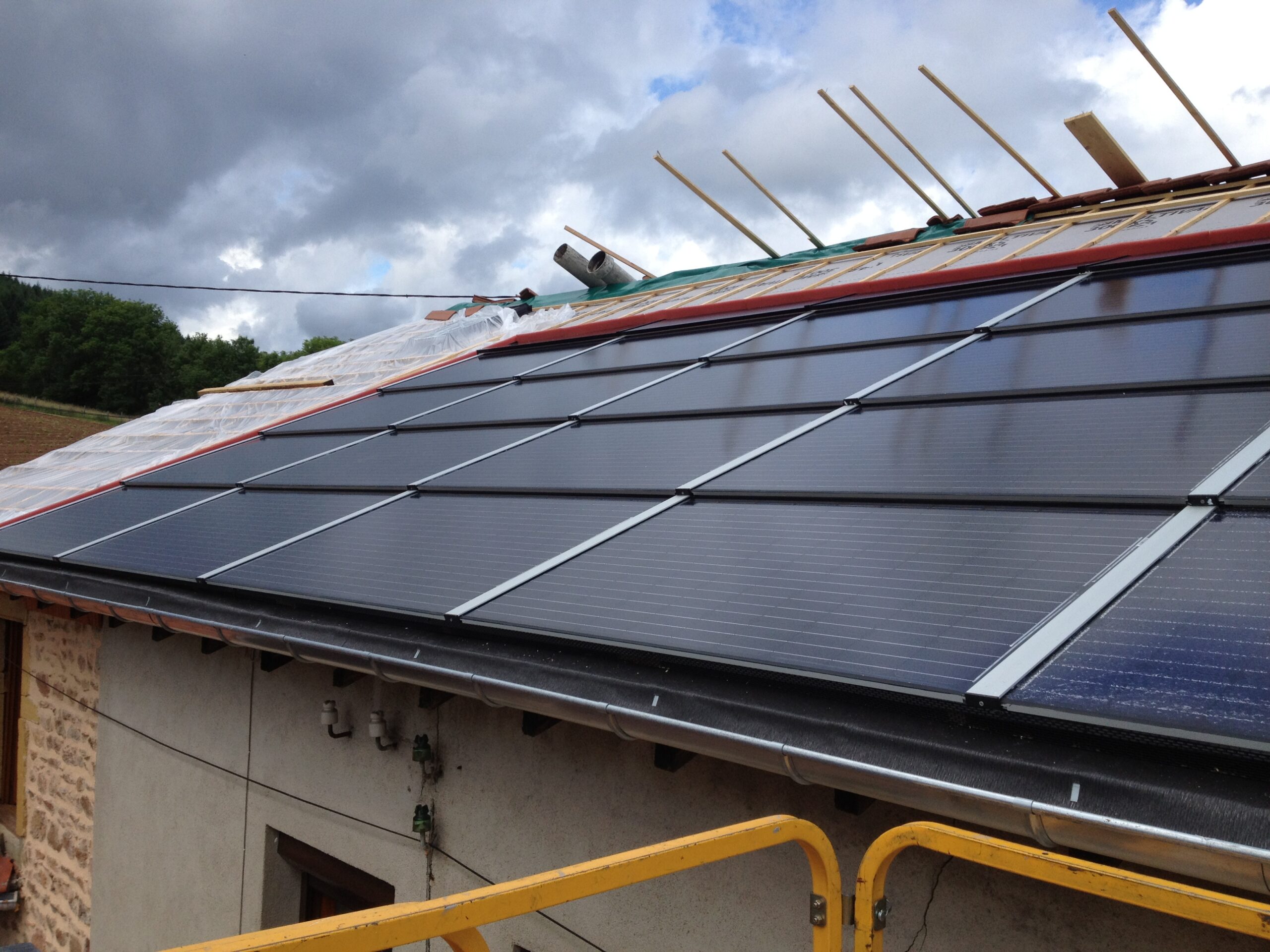 découvrez c2a photovoltaïque, votre partenaire idéal pour des solutions solaires durables et efficaces. optimisez votre consommation énergétique avec nos panneaux photovoltaïques de haute qualité, adaptés à tous vos besoins. transformez la lumière du soleil en énergie propre et contribuez à un avenir plus écologique.