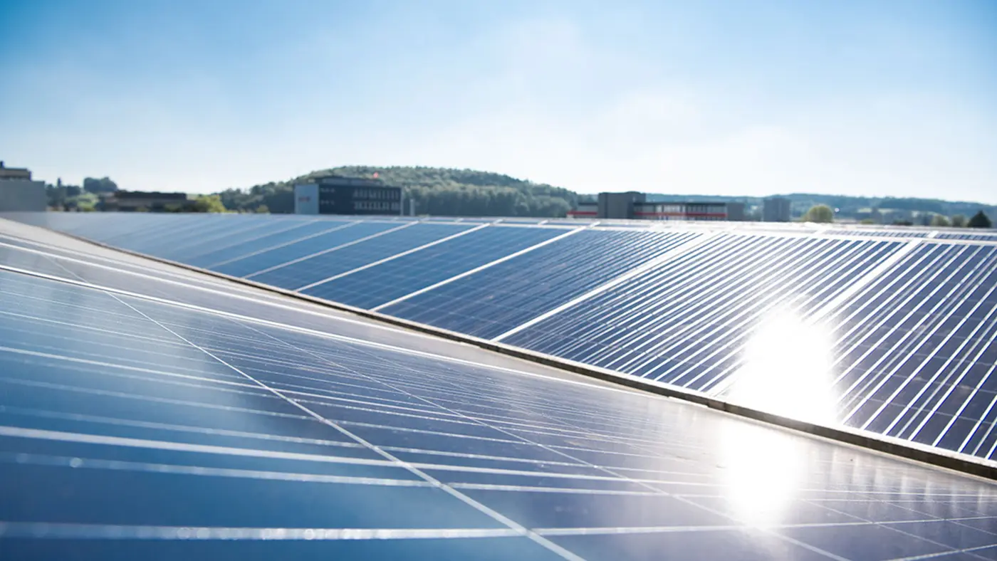 découvrez notre calculateur pv facile à utiliser pour estimer la production d'énergie solaire de vos panneaux photovoltaïques. obtenez des résultats précis et optimisez votre investissement dans l'énergie renouvelable dès aujourd'hui.