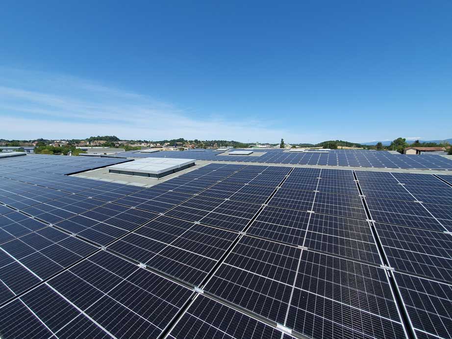 découvrez notre centrale photovoltaïque à toulouse, une solution d'énergie renouvelable efficace et durable. profitez de l'énergie solaire pour réduire vos factures tout en contribuant à la protection de l'environnement.