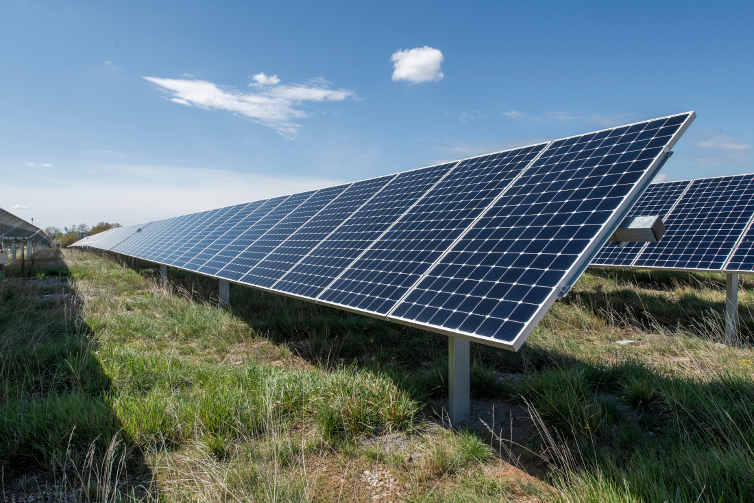 découvrez les opportunités de cession photovoltaïque pour valoriser votre installation solaire. optimisez vos revenus et bénéficiez d'une transition énergétique durable grâce à nos conseils et notre expertise.