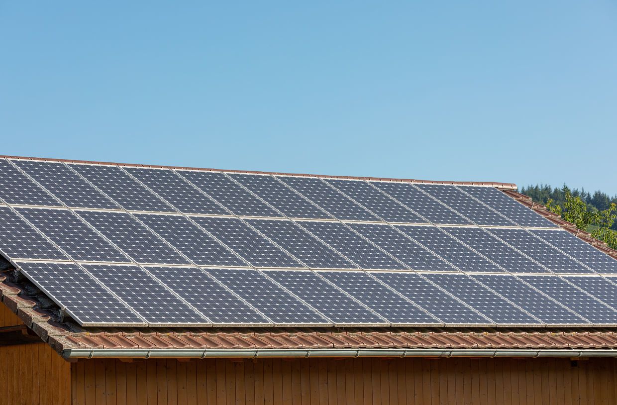 découvrez comment choisir le bon installateur de panneaux solaires pour maximiser votre investissement énergétique. nos conseils vous guident à travers les critères essentiels, les certifications à vérifier et les questions à poser pour garantir une installation de qualité.