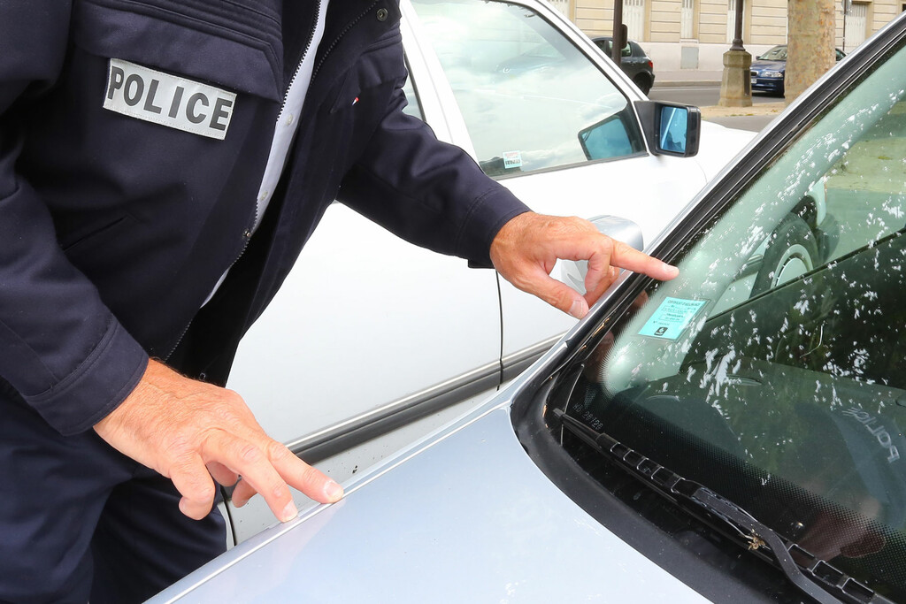 découvrez notre guide complet sur le contrôle de procès-verbaux (pv) : conseils, astuces et outils pour garantir leur conformité et leur efficacité dans vos démarches administratives.