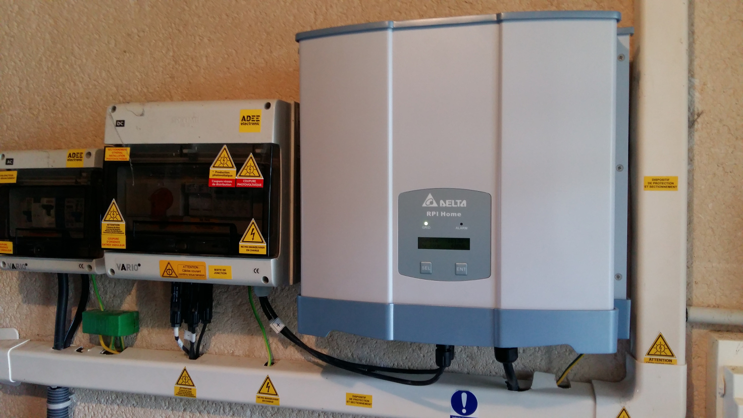 profitez d'un service de dépannage rapide et fiable pour vos onduleurs photovoltaïques. nos experts sont à votre disposition pour résoudre tous vos problèmes d'énergie solaire et assurer le bon fonctionnement de votre installation. contactez-nous pour un diagnostic précis et une intervention efficace.