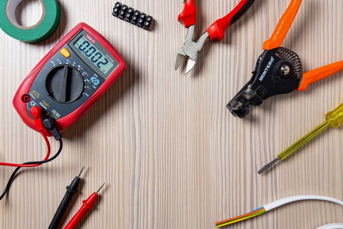 découvrez notre service de dépannage photovoltaïque, spécialisé dans la réparation et l'entretien de vos installations solaires. profitez d'une expertise de qualité pour optimiser la performance de vos panneaux solaires et assurer leur longévité.