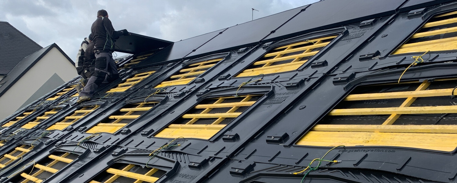 découvrez tout ce qu'il faut savoir sur les dimensions des panneaux solaires. apprenez comment choisir la taille adaptée à vos besoins énergétiques, comparer les différents modèles et optimiser l'espace de votre installation pour un maximum d'efficacité.