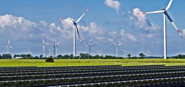 découvrez tout sur les énergies renouvelables : leurs avantages, technologies, et comment elles contribuent à un avenir durable. informez-vous sur le solaire, l'éolien, l'hydraulique et d'autres sources d'énergie verte.