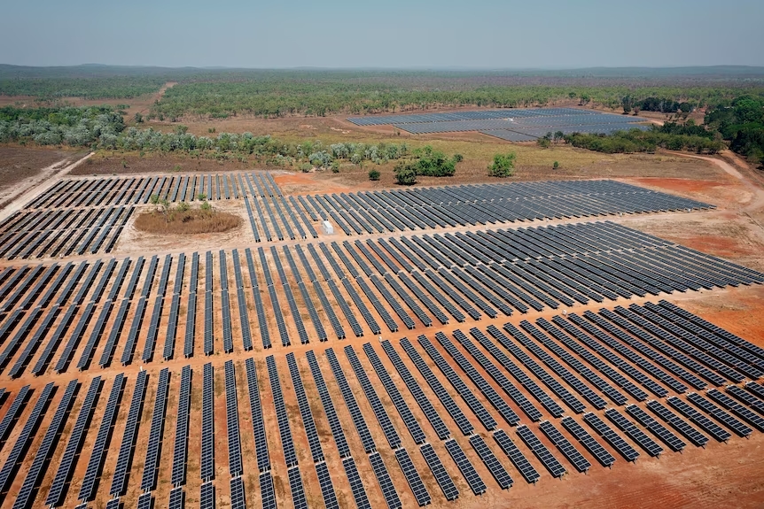 découvrez notre ferme solaire, un espace dédié à la production d'énergie renouvelable. profitez d'une énergie propre et durable, contribuant à la préservation de l'environnement tout en réalisant des économies sur votre facture d'électricité.
