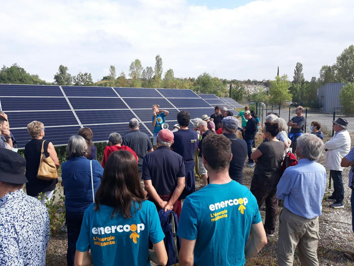 découvrez notre formation solaire à montpellier et maîtrisez les technologies photovoltaïques. apprenez à concevoir et installer des systèmes solaires efficaces pour une transition énergétique réussie.