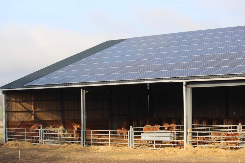découvrez notre guichet photovoltaïque, votre solution clé en main pour bénéficier d'un accompagnement personnalisé dans vos projets d'énergie solaire. profitez de conseils d'experts, d'informations sur les aides financières et d'une mise en relation avec des installateurs qualifiés pour optimiser votre transition énergétique.