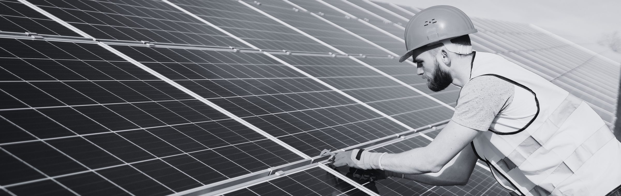 découvrez l'incendie solaire, un phénomène spectaculaire où l'énergie solaire intense provoque des feux sur terre. explorez ses causes, ses conséquences sur l'environnement et les mesures à prendre pour le prévenir.